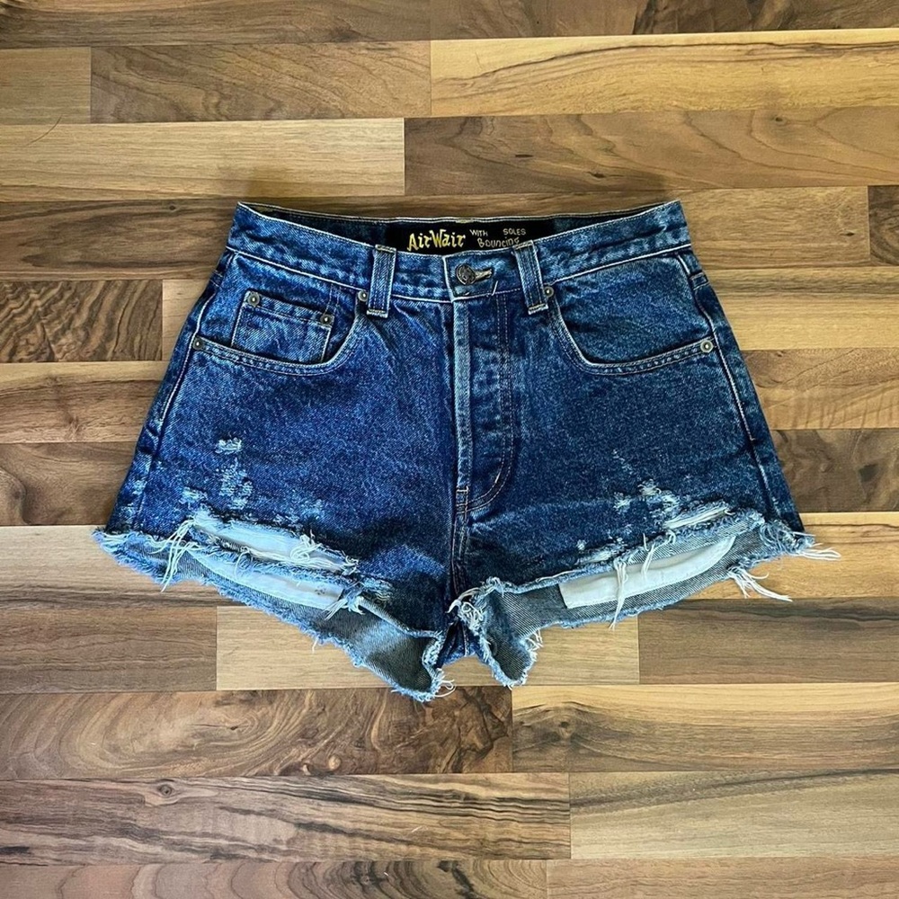 Dr. Martens shorts ⚡️
